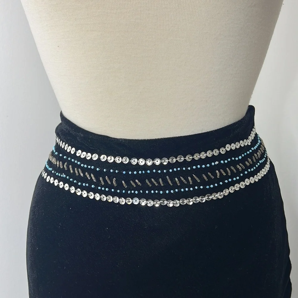 CAROLE LITTLE Embellished Black Velvet‎ Skirt Size 6